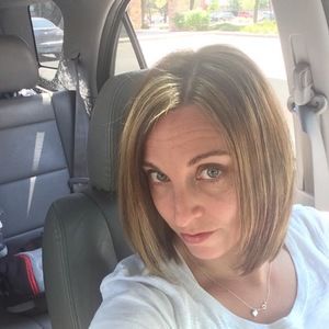 Meet your Posher, Carrie